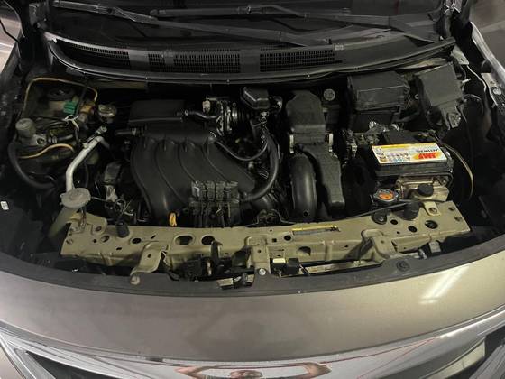 NISSAN VERSA 1.6 16V FLEXSTART SV 4P XTRONIC NISSAN VERSA 1.6 16V FLEXSTART SV 4P XTRONIC